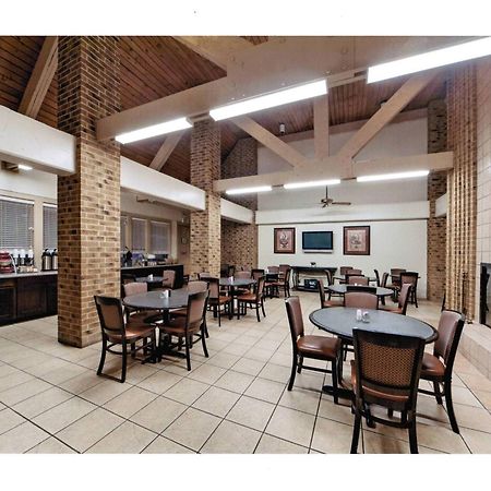 Hawthorn Extended Stay By Wyndham Richardson Exterior photo