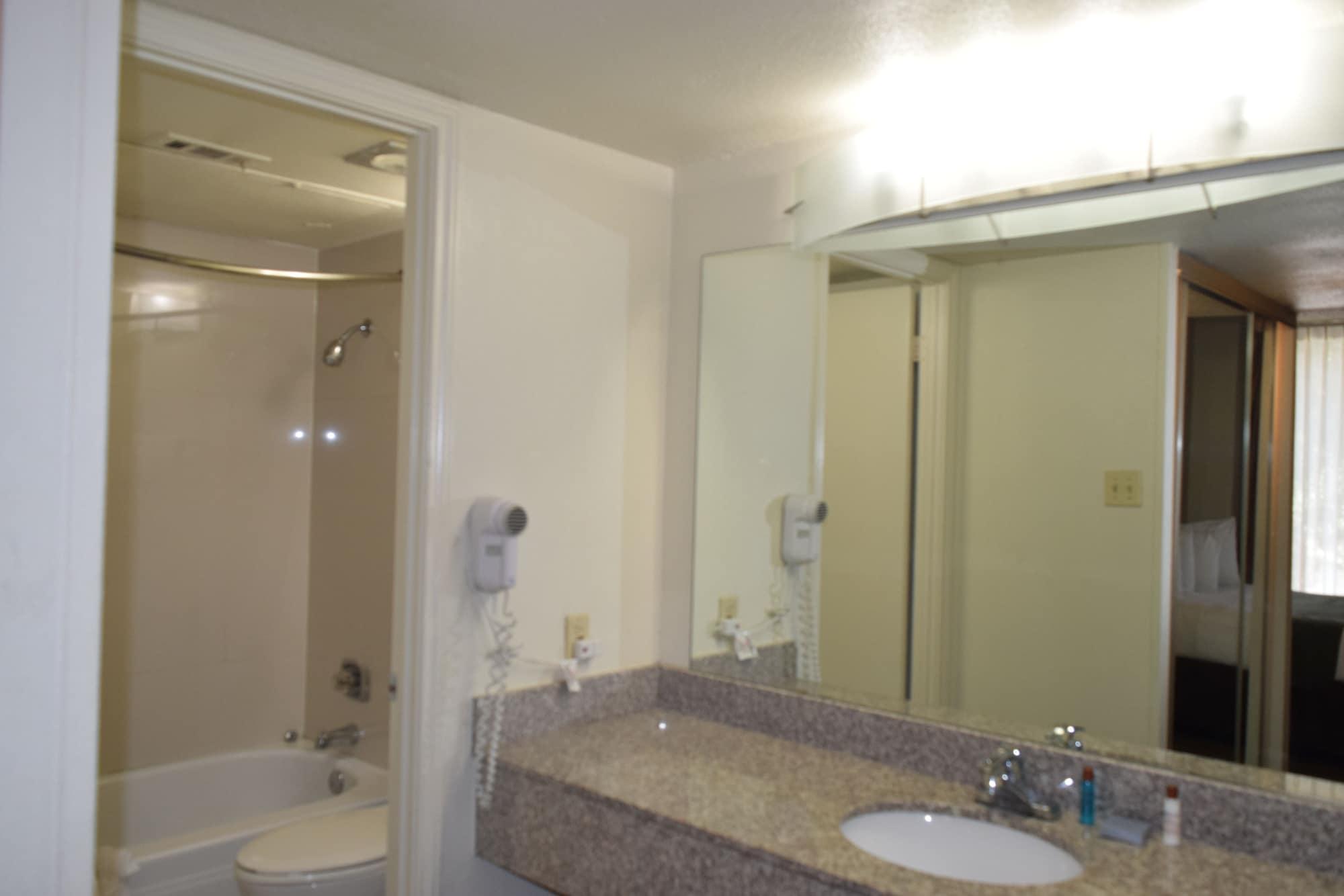 Hawthorn Extended Stay By Wyndham Richardson Exterior photo