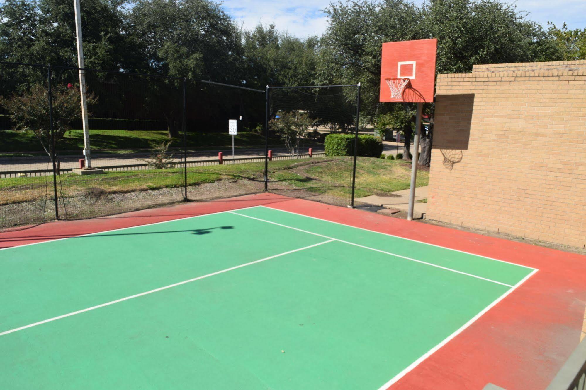 Hawthorn Extended Stay By Wyndham Richardson Exterior photo